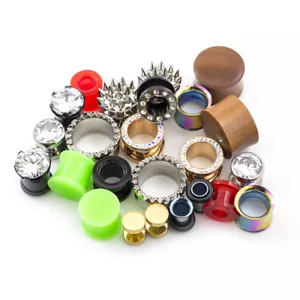Pack of 12 Pieces (6 Pairs) of Ear Plugs and Tunnels Randomly Picked - Picture 1 of 3