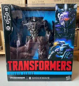 Transformers - Dark of the Moon - Studio Series #56 - SHOCKWAVE - new/sealed - Picture 1 of 2