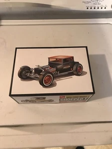 AMT 1925 Ford Model T. Chopped T. Zwei Bausätze in einem. - Bild 1 von 4