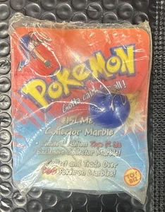 Pokémon 151 Mew Collector Marble Toys R Us Exclusive Limited Edition ToyBiz RARE - Picture 1 of 4
