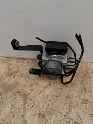 Ford Transit Connect ABS Pump Unit 1.5TDCI 2022 - KV6C2C219BC - Image 1 of 4