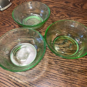 Juego de 3 frutas vintage verde vaselina? "Juego de cuencos Horseshoe Indiana Glass 4,25""" - Imagen 1 de 3