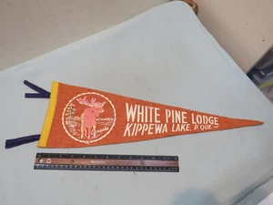 Pennant in feltro vintage bianco pino loggia lago Kippewa provincia del Quebec - Foto 1 di 3