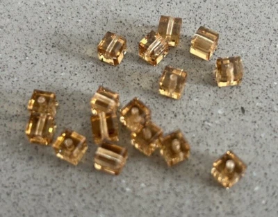 16 Pcs Swarovski Crystal 4mm Cube 5601 Beads Light Colorado Topaz Faceted Square - Image 1 of 2