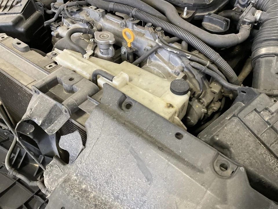 Coolant Reservoir Fits 08-13 INFINITI G37 4986290 Foto 1 de 1