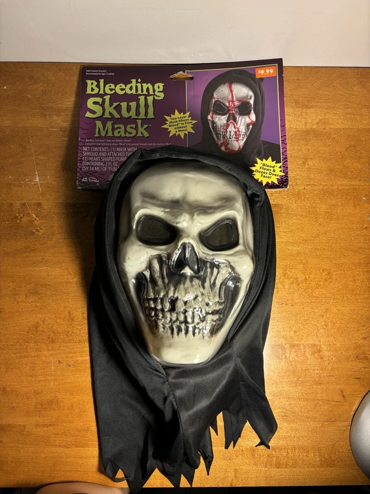 Halloween Mask Bleeding Skull Two Layer Fake Blood Flow Down Face Scary Effect - Image 1 of 4
