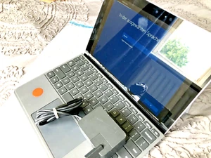 Microsoft Surface Go 10 inch (64GB, Intel Pentium Gold, 1.60GHz, 4GB)... PC1 - Picture 1 of 5