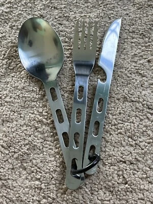 Juego de cuchillos y cuchara y tenedor y abrebotellas de acero inoxidable de tamaño completo de 3 piezas Foto 1 de 4