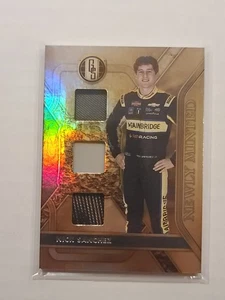 Crónicas NASCAR 2023 estándar de oro reliquia recién acuñada Nick Sanchez #GS-NS - Imagen 1 de 2