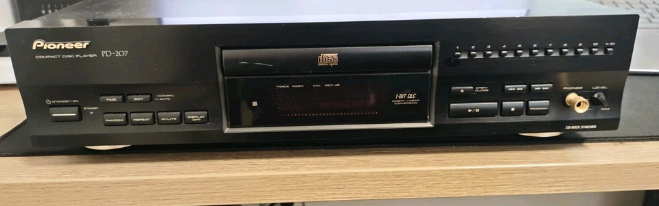 PIONEER PD-207 Compact Disc Player CD-Player Digital Out mit Bedienungsanleitung - Bild 1 von 4