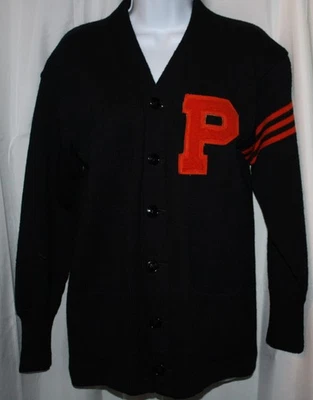Cárdigan Suéter (EM)Champion® Knitwear™De Colección Años 50 Plattsburgh NY Negro Letra P Foto 1 de 4