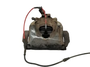 Jaguar XE Brake Caliper Left near Side Front 2.0 Diesel 2015 GX732B302AA - Picture 1 of 9