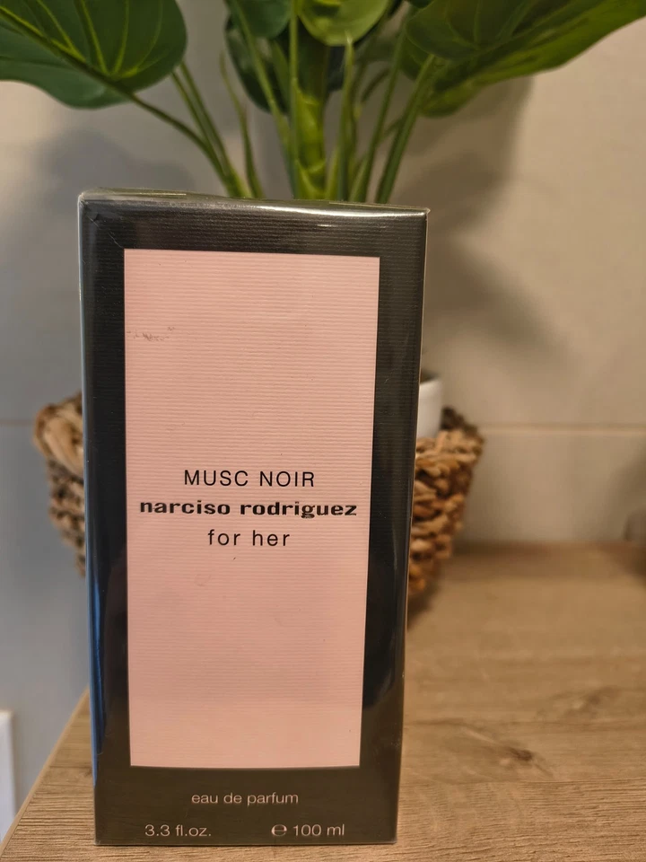 narciso rodriguez Musc Noir 100ml ungeöffnet - Bild 1 von 1