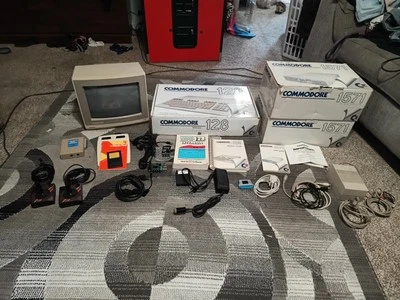 Computadora Commodore 128, monitor, disquete, módem, Koala Pad, SD2IEC+, Pi451 Foto 1 de 4