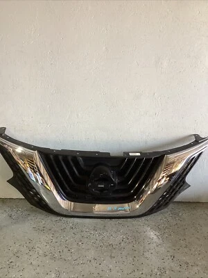 Nissan Murano Grille 2015 2016 2017 2018 Used Oem 623105Aa1A - Image 1 of 4