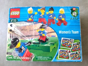 NOS NIB LEGO 3416 - Women’s Football/Soccer Team Retired - Picture 1 of 6