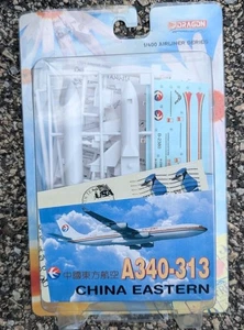 China Eastern A340 Plastik kleines Modellflugzeug Dragon Maßstab 1:400 neu versiegelt - Bild 1 von 2