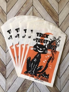 Vintage Halloween Trick Or Treat Black Cat Paper Goodie Bags Set Of 5 B - Picture 1 of 5