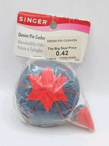 Vintage Singer Denim Blue Tomato Pin Cushion & Strawberry Emery Needle Sharpener - Picture 1 of 2