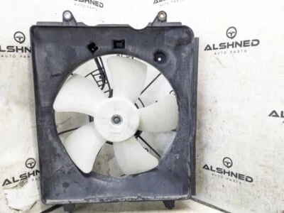 2012-2014 Honda CR-V Left Radiator Cooling Fan Motor Assembly 19015-R5A-A01 OEM - Image 1 of 4