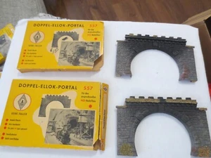 Gebr. Faller Doppel-ellok-portal #557. Condition is "Used". - Picture 1 of 13
