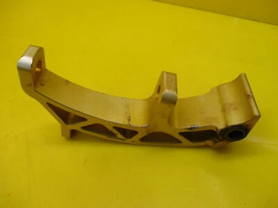 SKI-DOO SKIDOO OEM 03 REV MXZ 800 X GSK GTX MACH Z SKI SPIDLE KNUCKLE 505071232 Foto 1 de 4