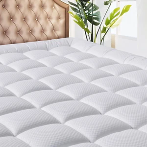King Size Mattress Pad - Cooling Breathable Mattress Topper, Quilted Fitted Matt - Picture 1 of 8