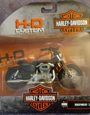 Maisto Harley Davidson 2007 XL 1200N Nightster motocicleta serie 38 1:18 nuevo en caja Foto 1 de 4