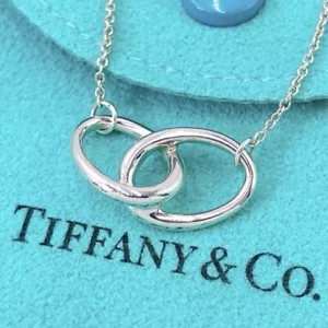 Tiffany & Co. quasi come nuovo Collana con ciondolo doppio anello in argento 925 Giappone con scatola - Foto 1 di 9
