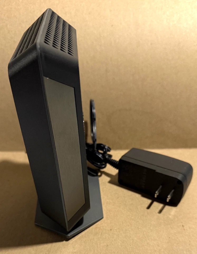 Netgear CM700 High Speed Cable Modem 1.4 Gbps DOCSIS 3.0 Gigabit, - Image 1 of 4