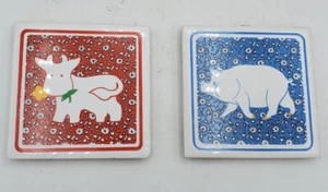 VINTAGE CATHAY COUNTY CERAMIC TILE TRIVETS / FARMHOUSE WALL DECOR COW AND PIG - Picture 1 of 5
