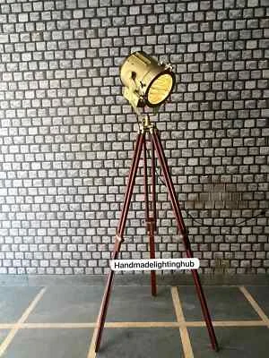 Proyector de diseño industrial de teatro reflector lámpara de pie decoración del hogar/oficina Foto 1 de 4