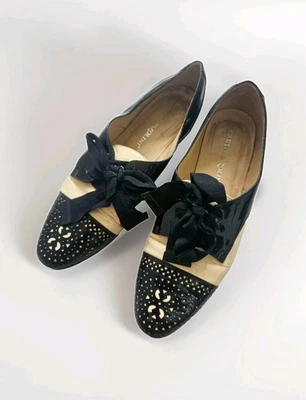 Oxford vintage Carlo Pazolini negro y beige talla 37 festivales teatro actuación Foto 1 de 4