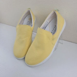 Pisos informales Vionic Marshall amarillos para mujer talla 7,5  - Imagen 1 de 11