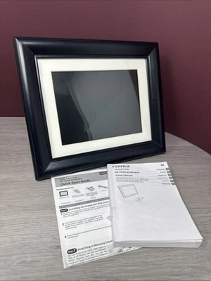 FUJIFILM 7” Digital Photo Frame DP-7P 800 Images 800x600 Pixel LCD Screen Black - Image 1 of 4