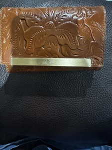 Patricia Nash Cametti Trifold Tooled Leather Wallet "Gold" RFID - Bild 1 von 7