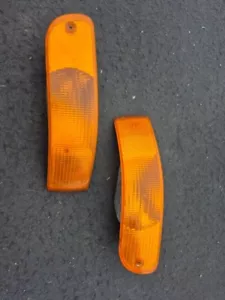 Genuine Porsche 911 993 Front Right and Left Turn Signal - Picture 1 of 7