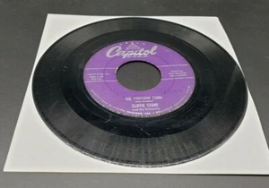 F3131 - 45RPM Vinyl - Cliffie Stone – The Popcorn Song / Barracuda G+ - Picture 1 of 2
