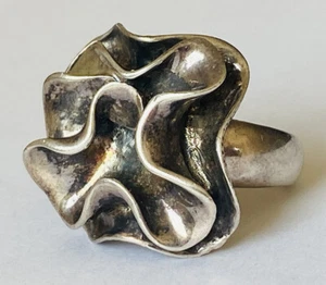 Retired Silpada R1809 Sterling Silver Blooming Flower Ring Size 7 HEAVY - Picture 1 of 12
