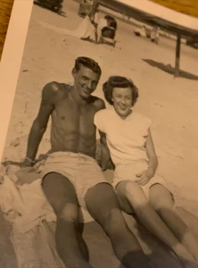 Vintage 40s 50s Original Photo Couple Swimsuit Beach Holiday Found Photography - Picture 1 of 6