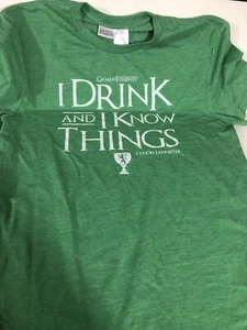 Camiseta Verde Juego de Tronos I Drink And I Know Things Talla L Grande Sh1 - Imagen 1 de 3