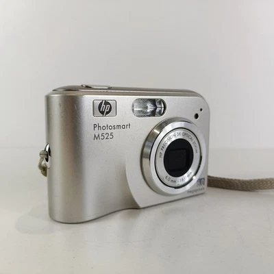 HP Photosmart M525 6.0MP Compact Digital Camera Silver Tested Working - Image 1 of 4