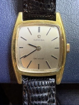 VINTAGE OMEGA DE VILLE MANUAL Cal 620 LADIES LEATHER WATCH 511.256 SWISS   - Image 1 of 4