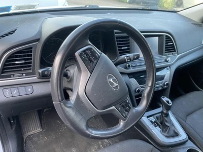 (SOLO PARA VOLANTE) 17 18 HYUNDAI ELANTRA Volante Foto 1 de 2
