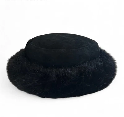 Sombrero de invierno vintage L'hiver en Folie lana acrílico ribete negro Canadá años 80 Foto 1 de 3