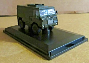 OXFORD DIECAST LAND ROVER FC SIGNALS NATO GREEN 1:76 SCALE BRITISH ARMY VEHICLE - Picture 1 of 6