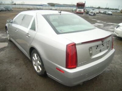 Alternador usado compatible con: Cadillac Sts 2008 3,6 grado B Foto 1 de 4