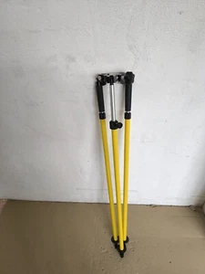 Soporte triple Thumb-Release con bolsa bien conservado   - Imagen 1 de 5