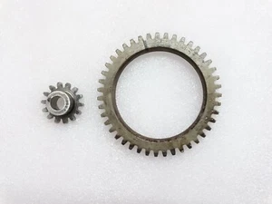 Juego de engranajes de transmisión Speedo Big Four para Norton 16H 43 dientes y 14 dientes #V77 - Imagen 1 de 12