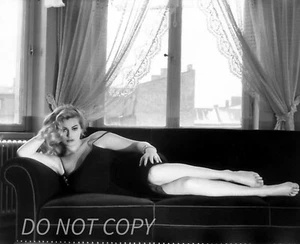 Anita Ekberg Vintage Celebrities Actress - 8X10 PUBLICITY PHOTO - Collectible - Picture 1 of 1